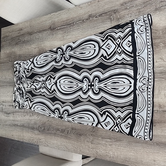 White House Black Market Strapless Silk A-Line Maxi Dress Abstract Print Sz. 4 - Picture 5 of 11